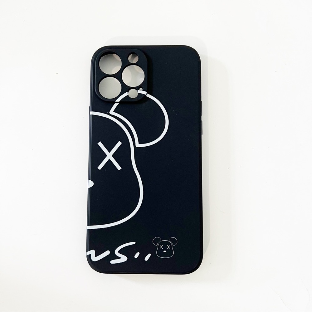 iPhone 13 Pro Max Fashion Bear Protective Cell Phone Case